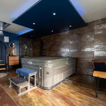 T'es O - Avec Jacuzzi Lens