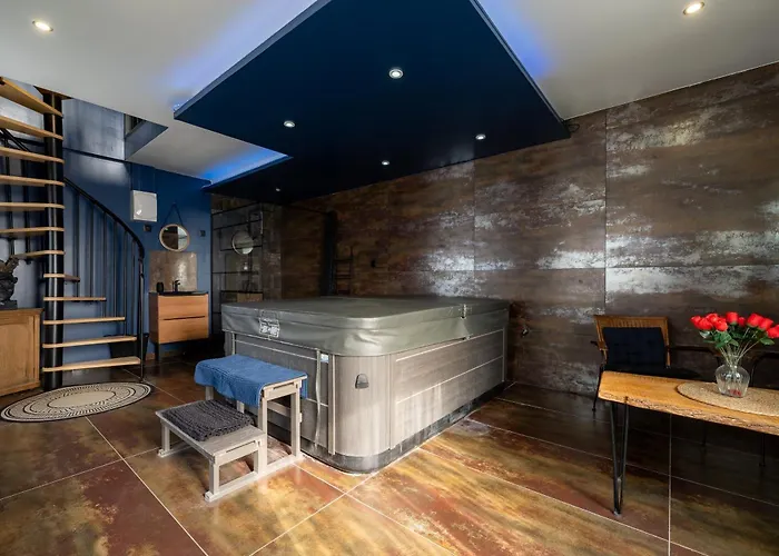 T'es O - Avec Jacuzzi Lens